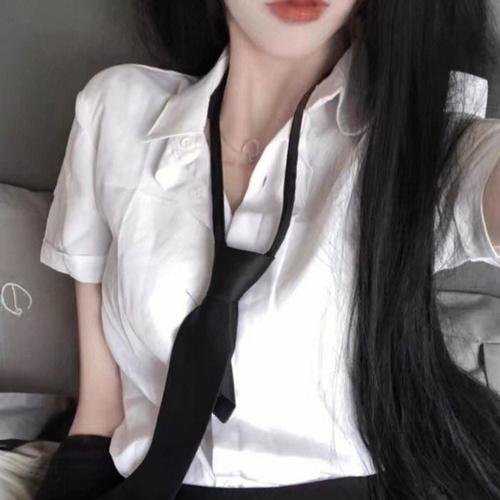 贩肤俗子